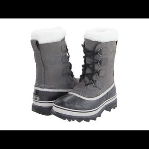 NWOT Sorel Caribou Snow Boots Women
