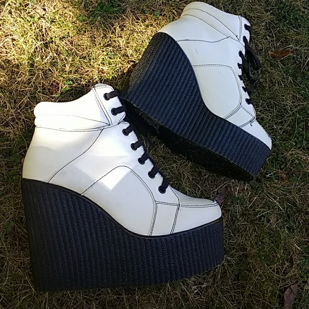Platform Creeper Wedges