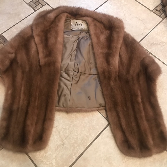 Mink fur stole - Picture 1 of 6