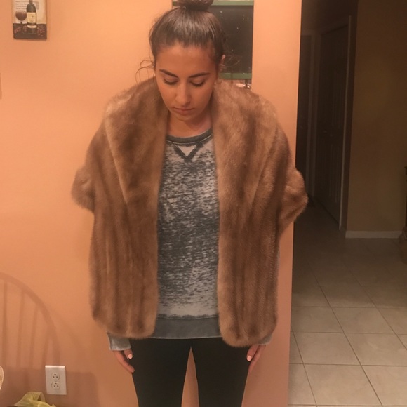 Mink fur stole - Picture 5 of 6