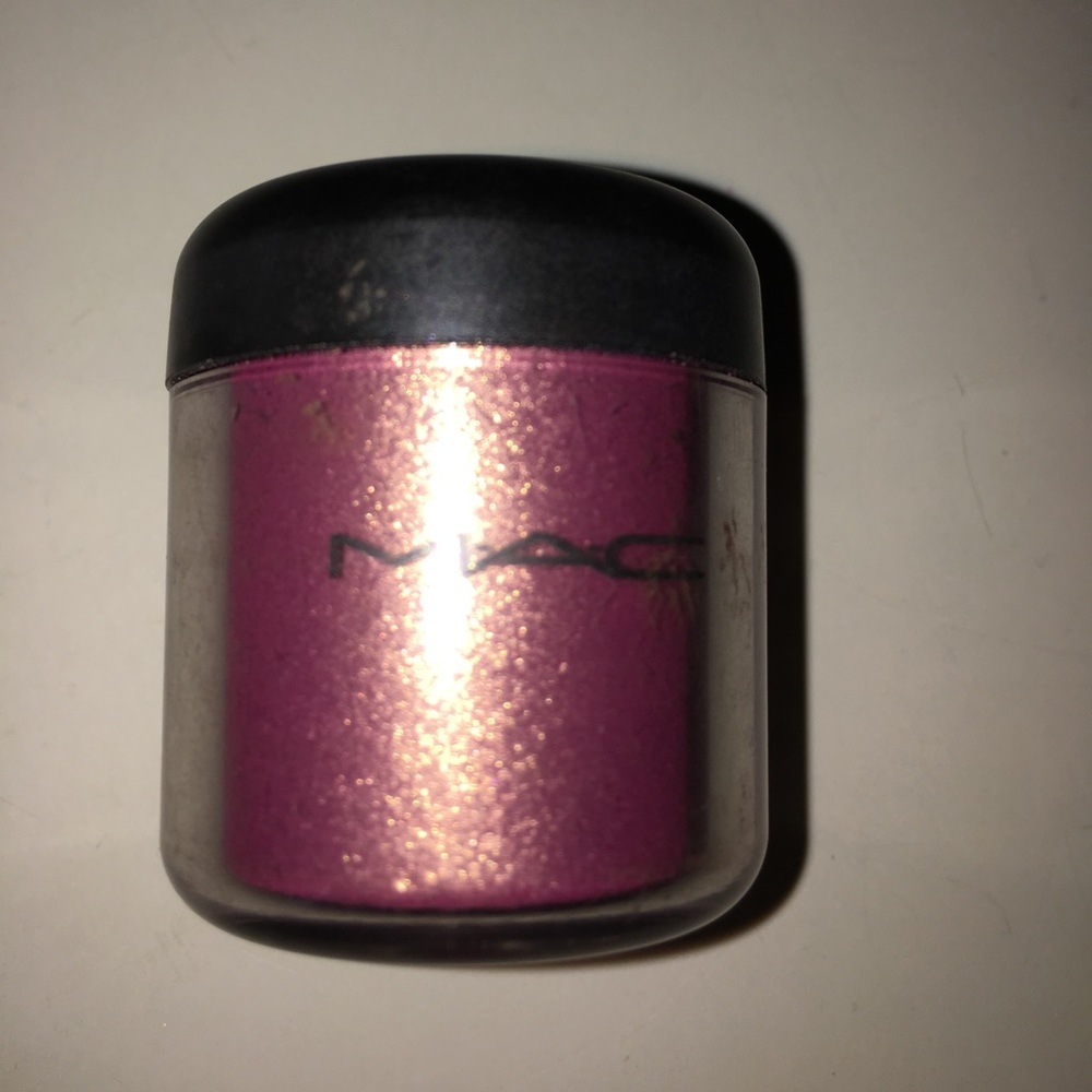 MAC pigment - Rose