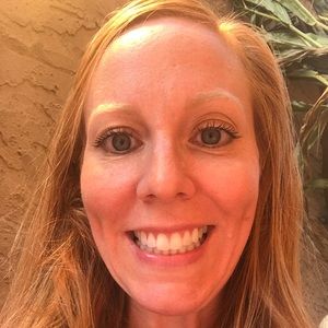 Meet your Posher, Debra