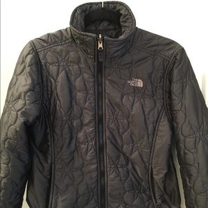 Women's Medium quilted North Face jacket- black