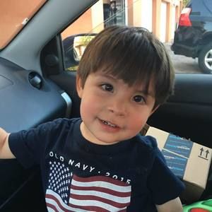 Meet your Posher, Titina