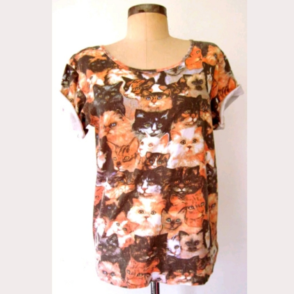 MEOW! 90s Cat Faces Novelty Print Tee T-shirt