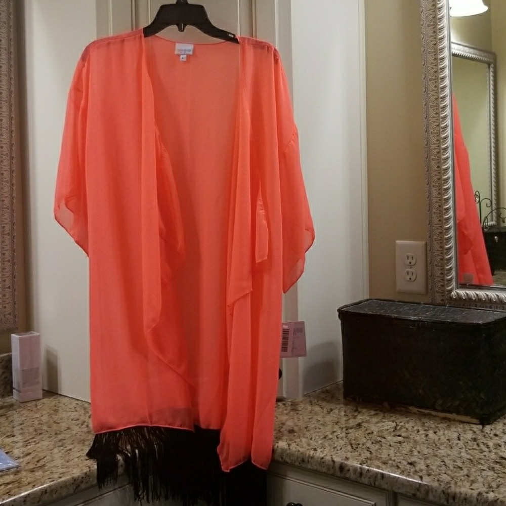 LULAROE Monroe coral/black