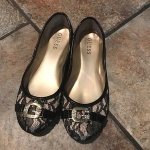 Used guess shoes Size 6.5