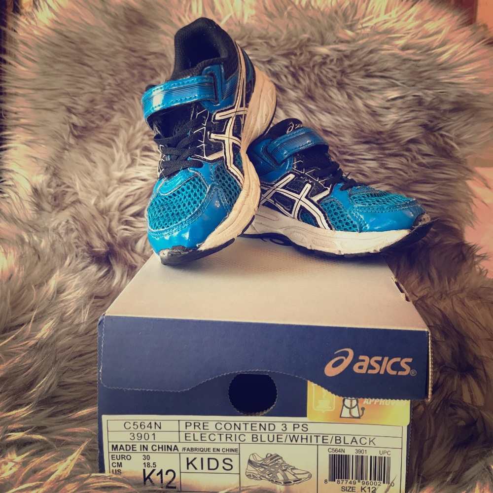 Asics boys sneakers