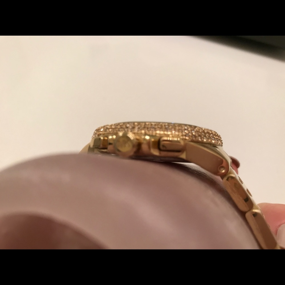 Michael Kors Goldtone Watch with Pave Crystals - Picture 8 of 8