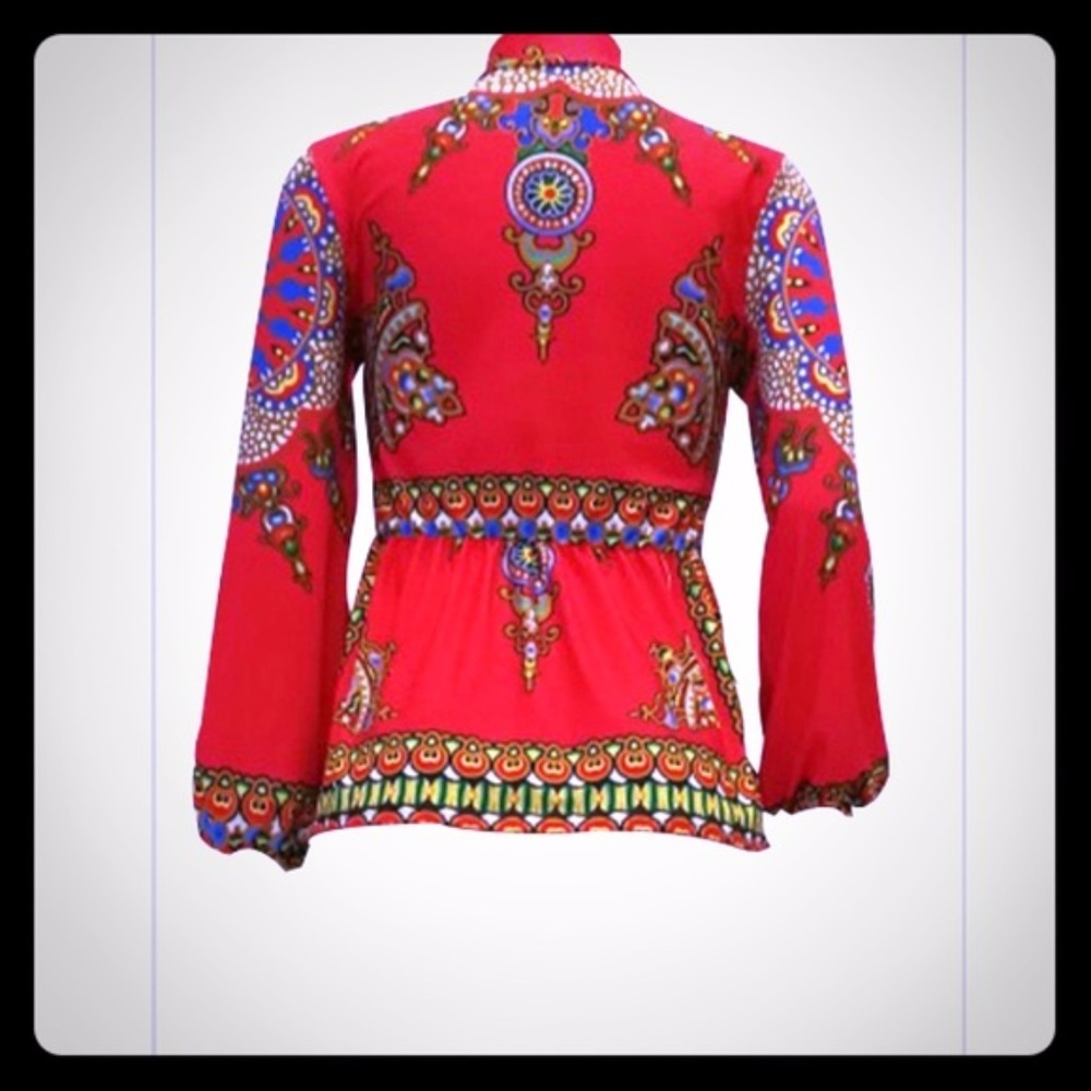 Totem Print Pullover Blouse - Picture 2 of 5