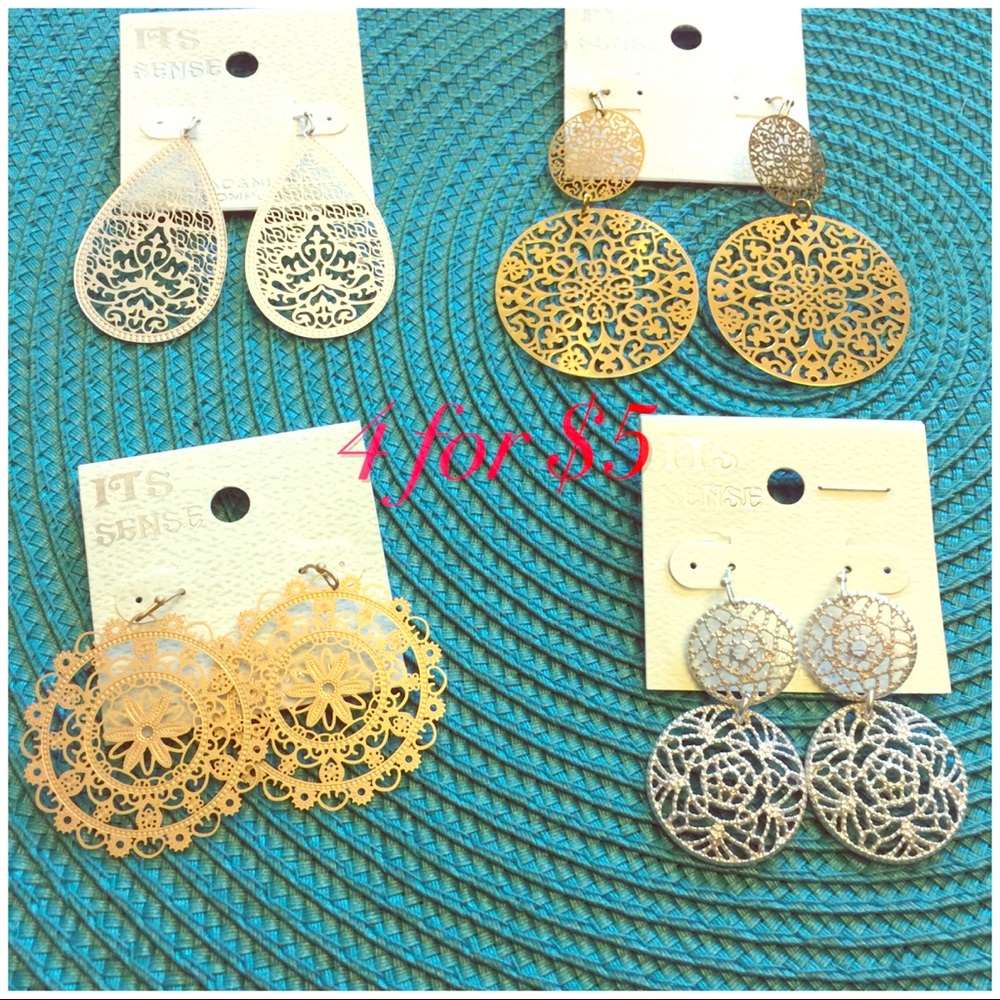 4 for $5... EARRINGS