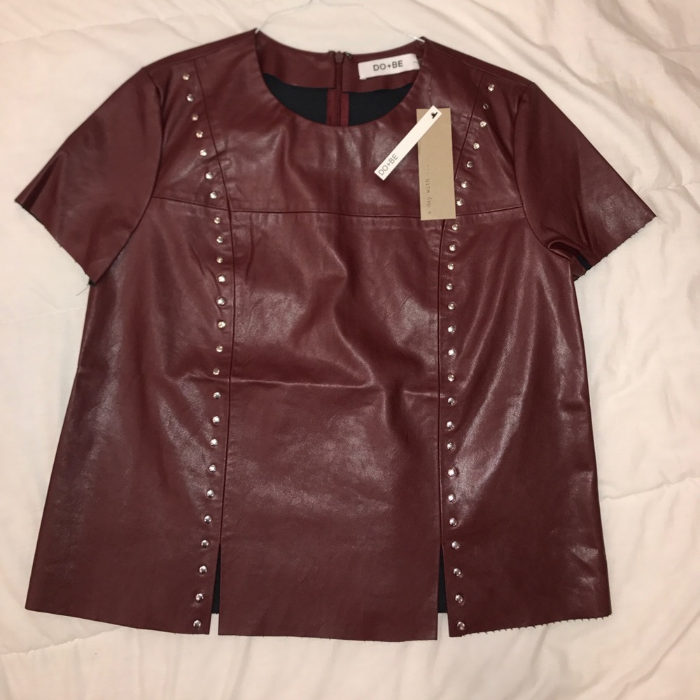 💚DO+BE studded leather top