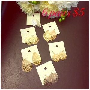6 for $5....EARRINGS