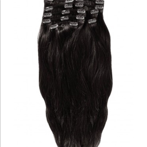 100% royal remy . Hair.18 inches. 200 grams.