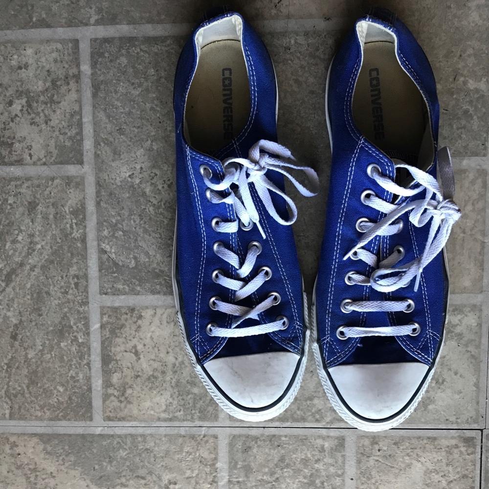 Blue converse
