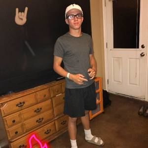 Meet your Posher, Jake