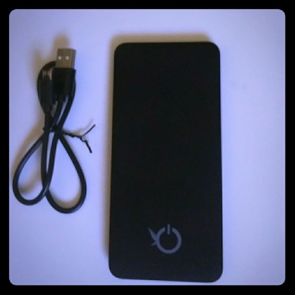 CG  Mobile Charger 2x chargers Mobile Devices