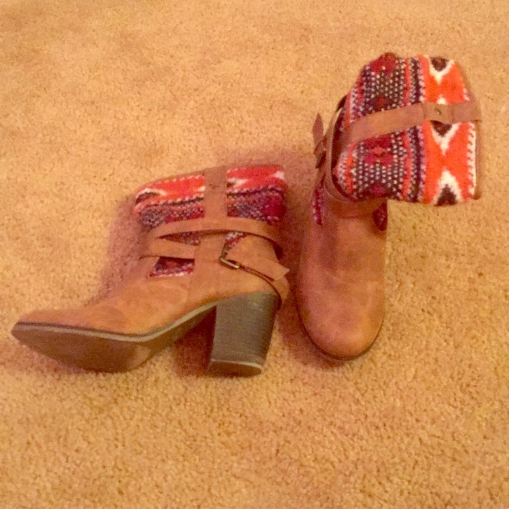 Candies fall boots