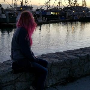 Meet your Posher, Calla