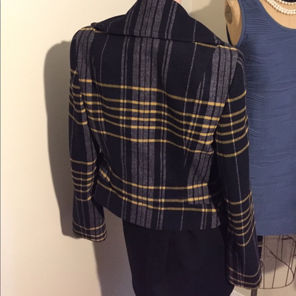 💃💥Sale💃💥Ladies Jacket by Earl Rutenberg - Picture 4 of 4