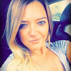 Meet your Posher, Nina