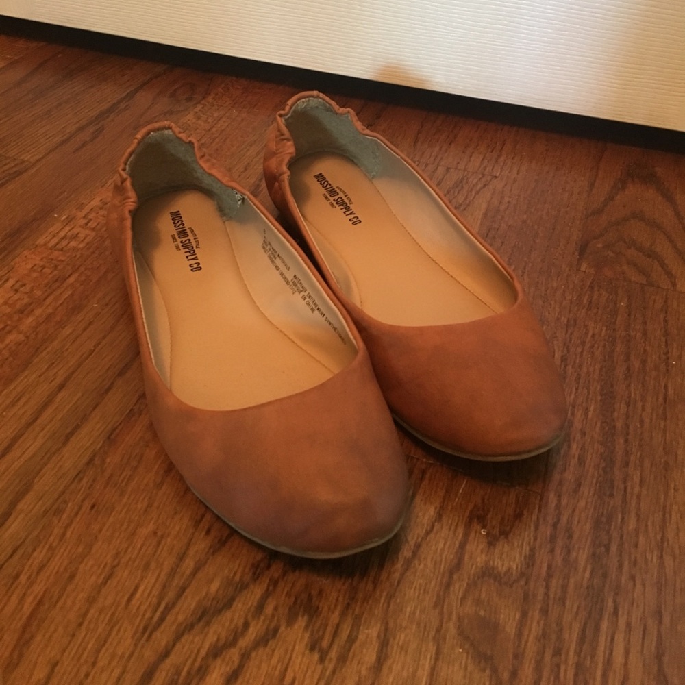 Mossimo supply co flats