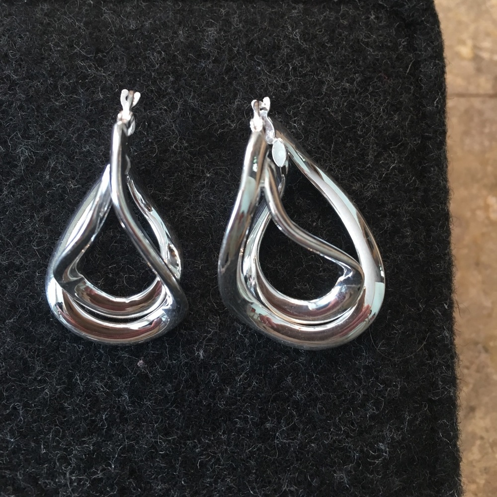 Sterling fancy earring