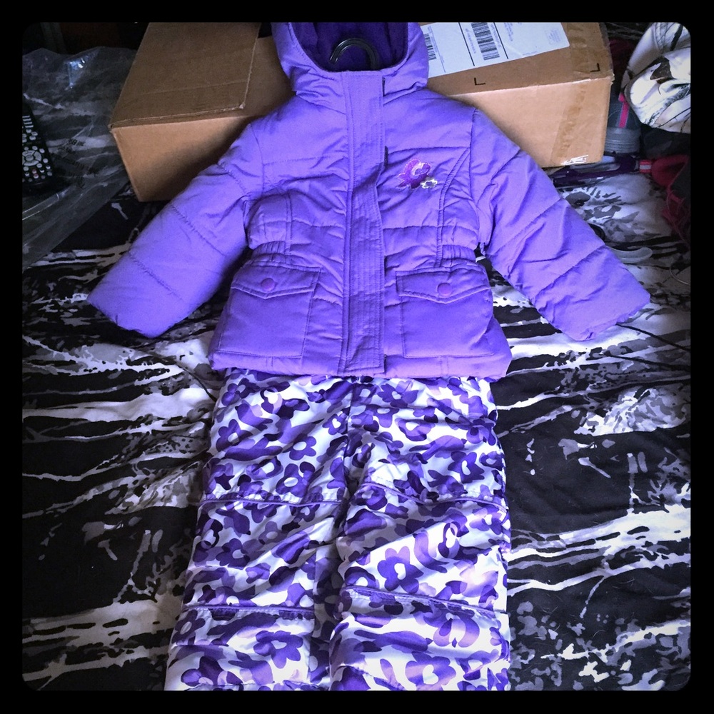 Little girls snow suit
