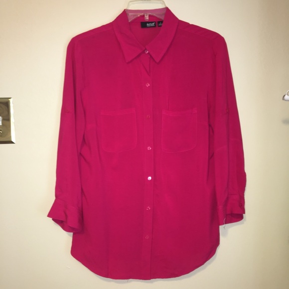 a.n.a 2 pocket tab sleeve button down Blouse - Picture 2 of 5