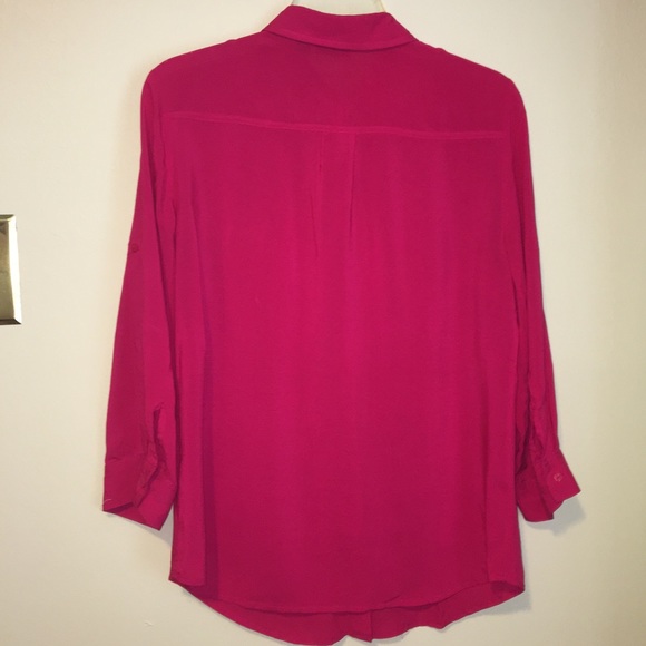a.n.a 2 pocket tab sleeve button down Blouse - Picture 4 of 5