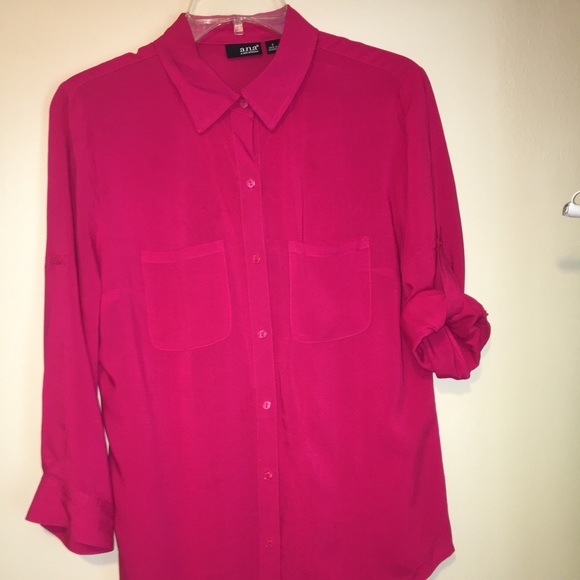 a.n.a 2 pocket tab sleeve button down Blouse - Picture 5 of 5