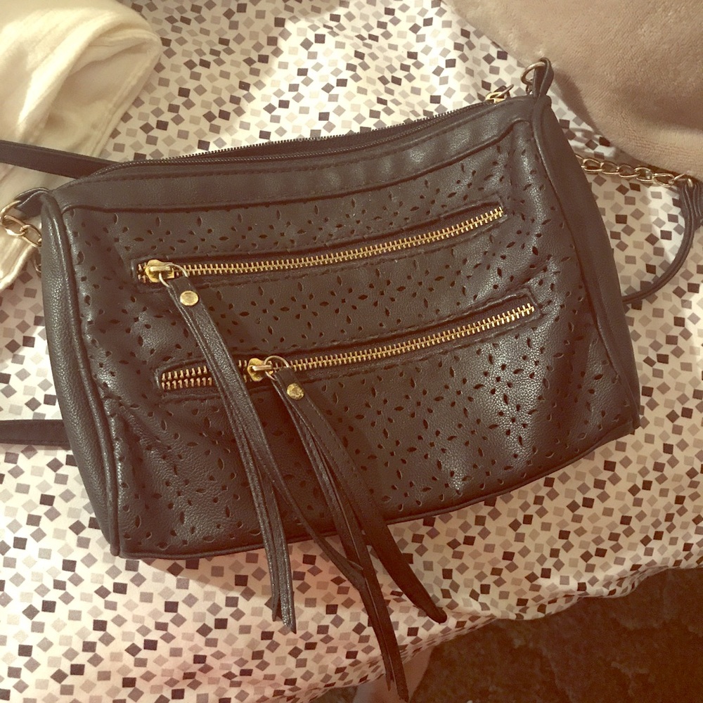 Crossbody purse