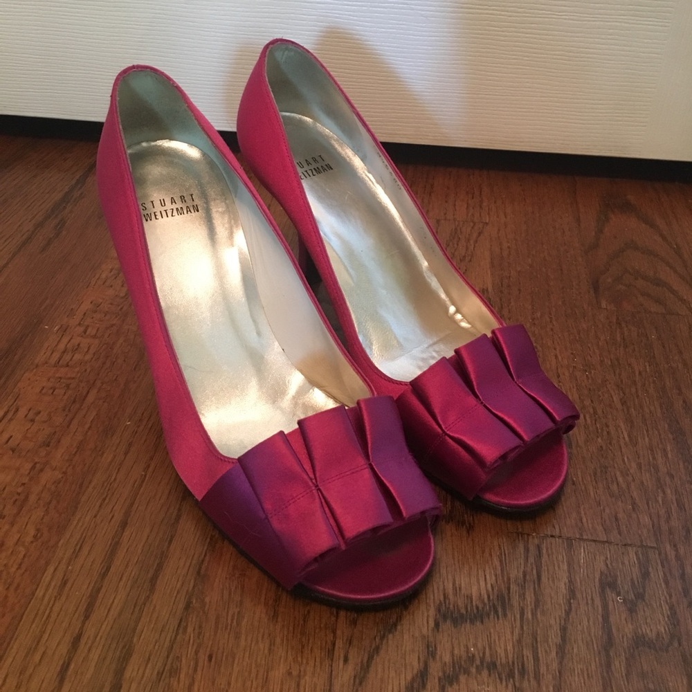 Stuart Weitzman magenta heels 7.5W