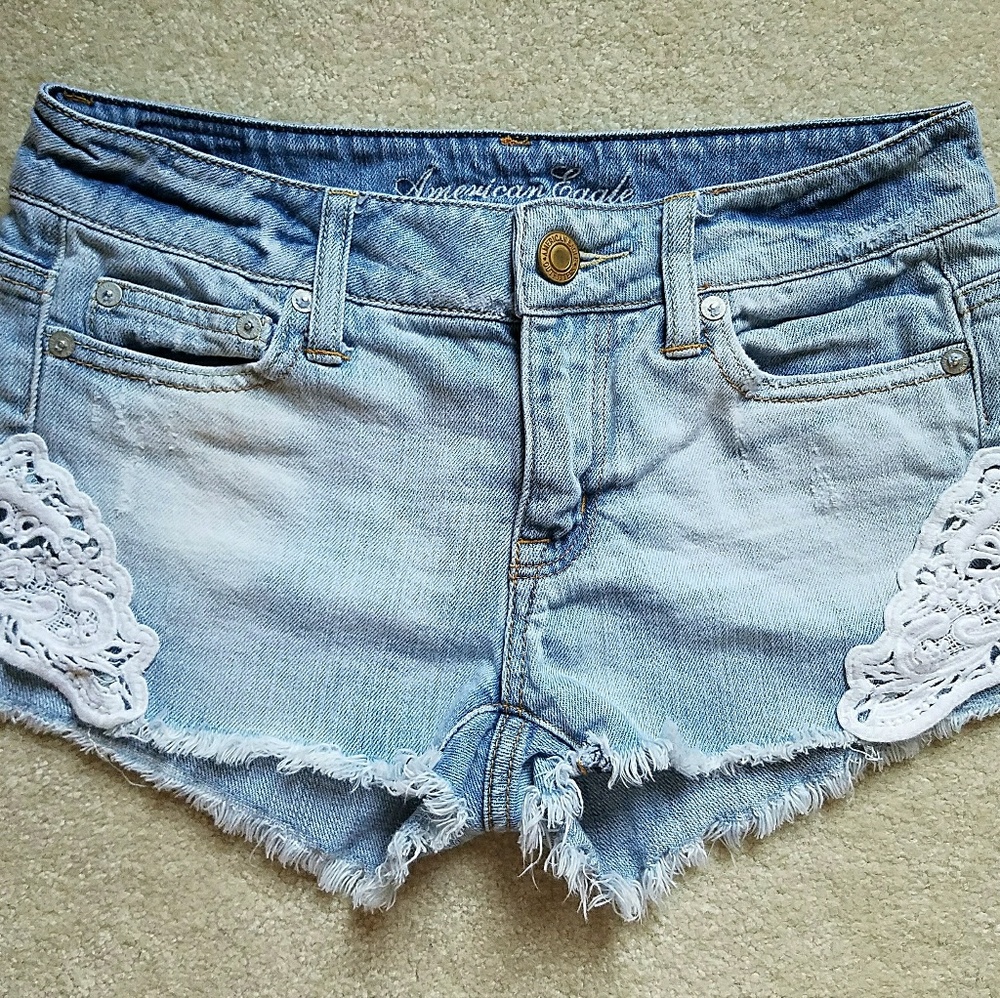 🐺 AEO Light Blue Cutoffs Jean Shorts Crochet Lace