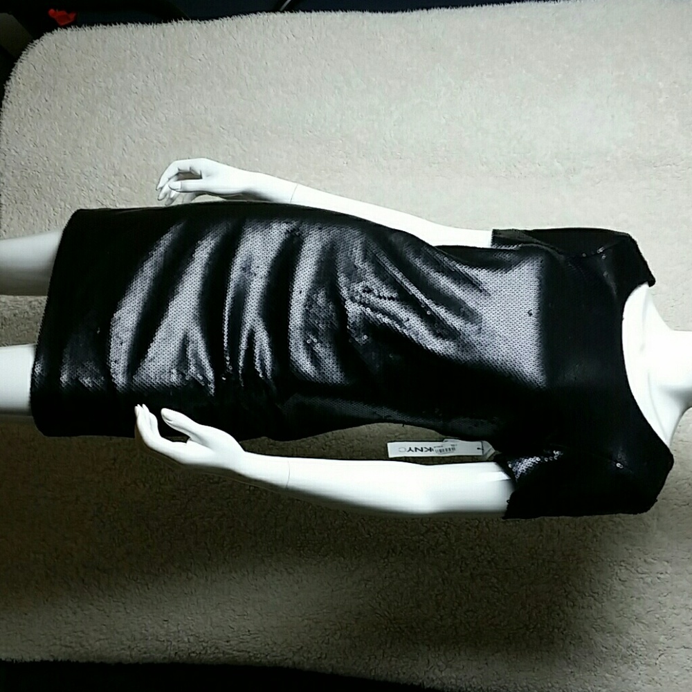 DKNYC Ddress, size 4, NWT