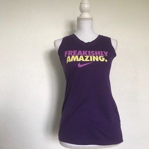 🏃🏽‍♀️Nike Dri Fit purple graphic tank top