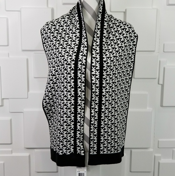 Restock MICHAEL KORS SCARF BLACK & WHITE - Picture 4 of 4