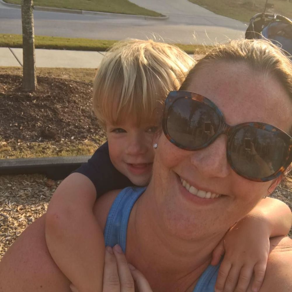 Meet your Posher, Mercedes