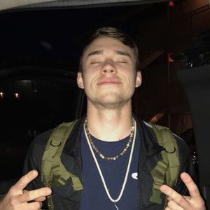 Meet your Posher, Cole