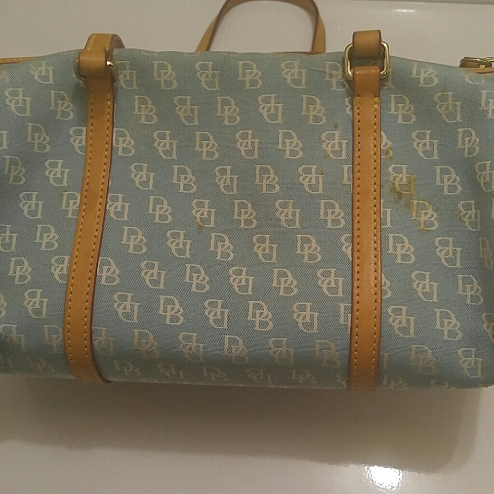 Dooney & Bourke Purse - Picture 2 of 2