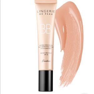Guerlain lingerie de peau color 03 natural.