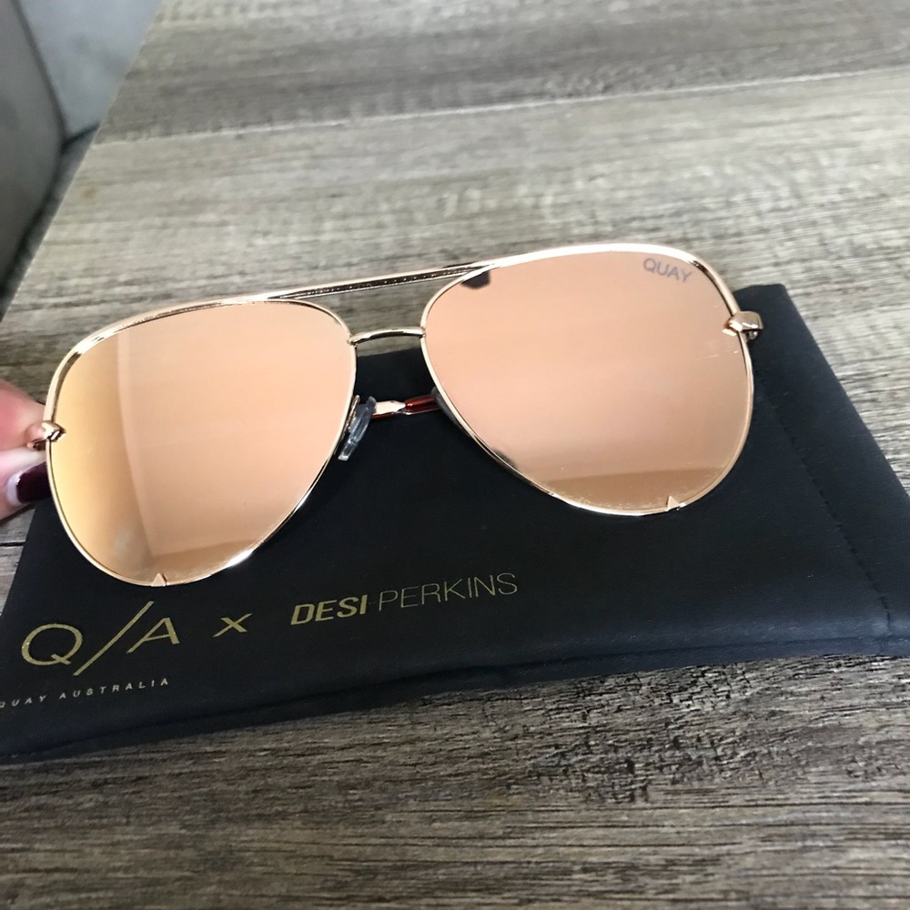 Quay Australia Desi High Key Sunglasses Gold