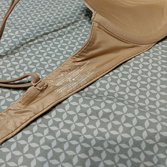 Very Sexy Push-Up Bra - Picture 2 of 2