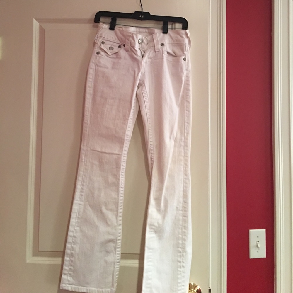 White big back pocket jeans