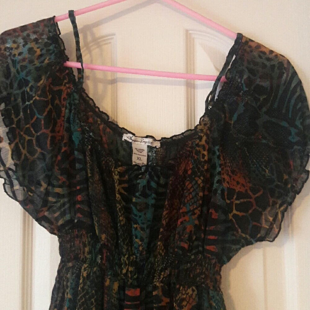 Top - Picture 4 of 4