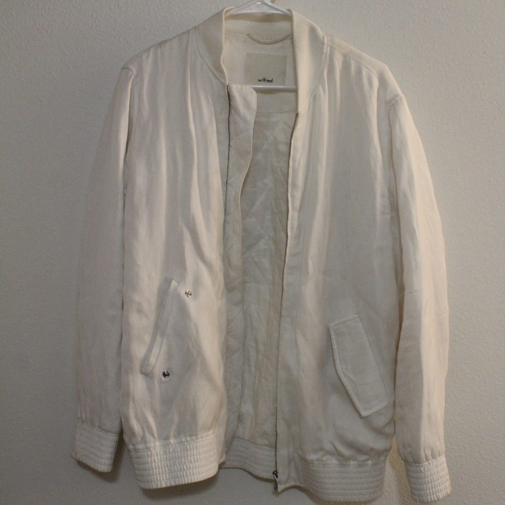 Aritzia Wilfred Analogie Bomber