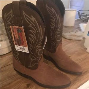Never worn Laredo boots