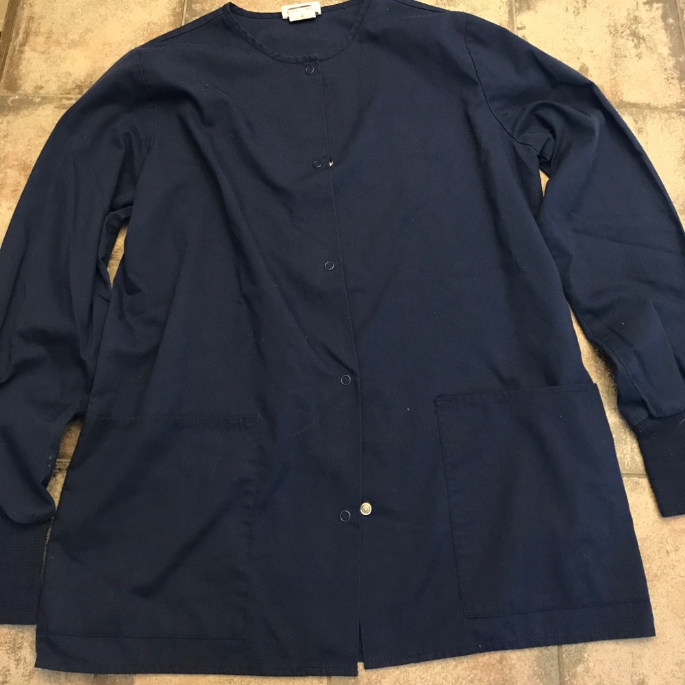 Long sleeved button up navy scrub top