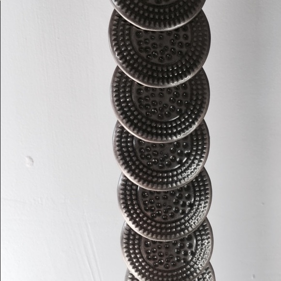 Vintage medallion stretch statement belt - Picture 4 of 4