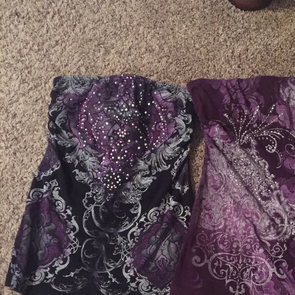 Bundle of two tops - Picture 1 of 2